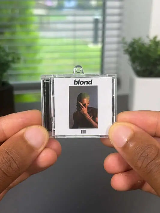 Blonde MagBeats NFC Music Magnet